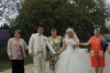 Poza de nunta cu care mirii se mandresc, dar s-au facut de ras pe internet. Ce apare in cadru - FOTO