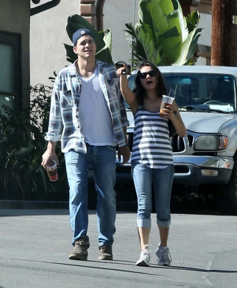 Ce-i pregateste Mila Kunis lui Ashton Kutcher