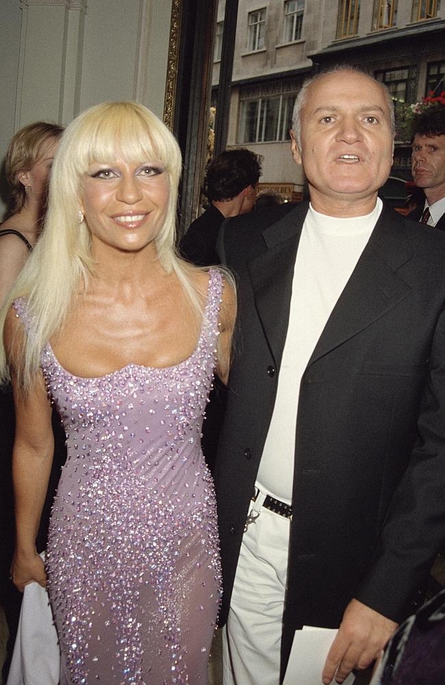 Donatella Versace, distrusa de operatiile estetice