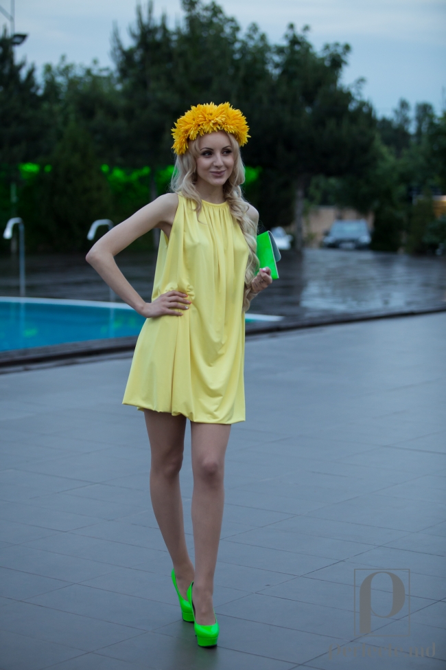 Katalina Rusu, fara sutien la un eveniment