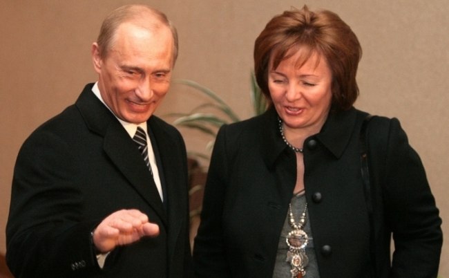 Putin s-a indragostit de o stewardesa