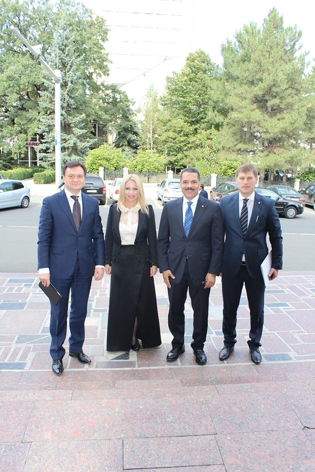 Nelly Ciobanu, la Interpol