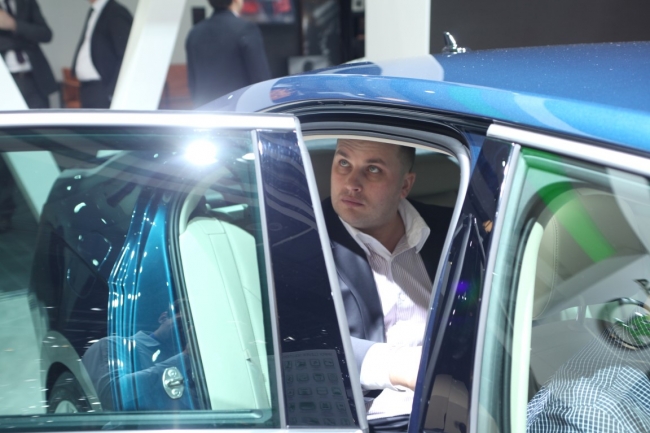 valeriu manzat, automobil