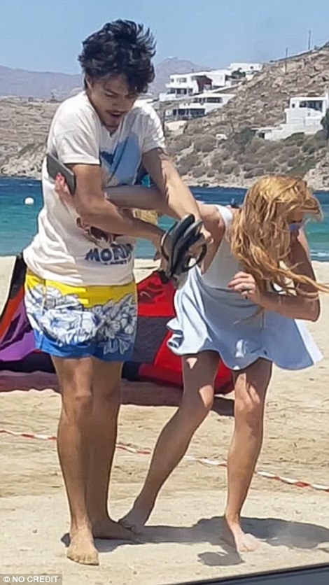 Lindsay Lohan, batuta de iubitul sau, milionarul rus Egor Tarabasov