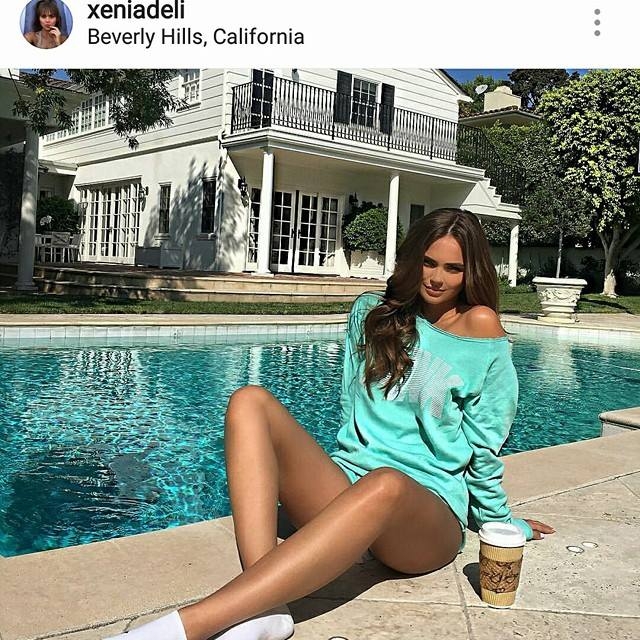 Xenia Deli și-a arătat casa ei din California
