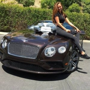 Xenia Deli și-a arătat casa ei din California