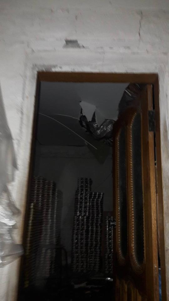 Dezastru s-a ales dintr-un magazin din centrul Capitalei, după vijelia din această după amiază: acoperișul a fost distrus