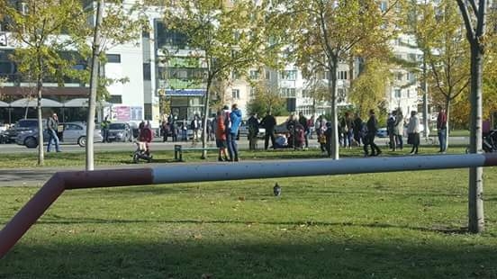 O tânără de 21 de ani a fost lovită de un BMW pe o trecere de pietoni la Ciocana. Este la spital