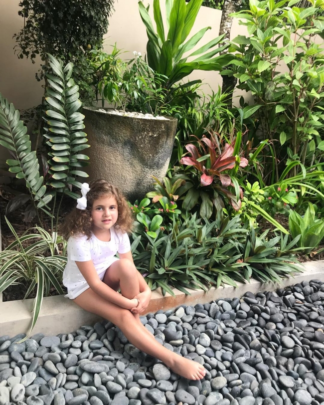 Așa mamă, așa fiică: Margarita Șor, cochetă și stilată pe plajele din Maldive