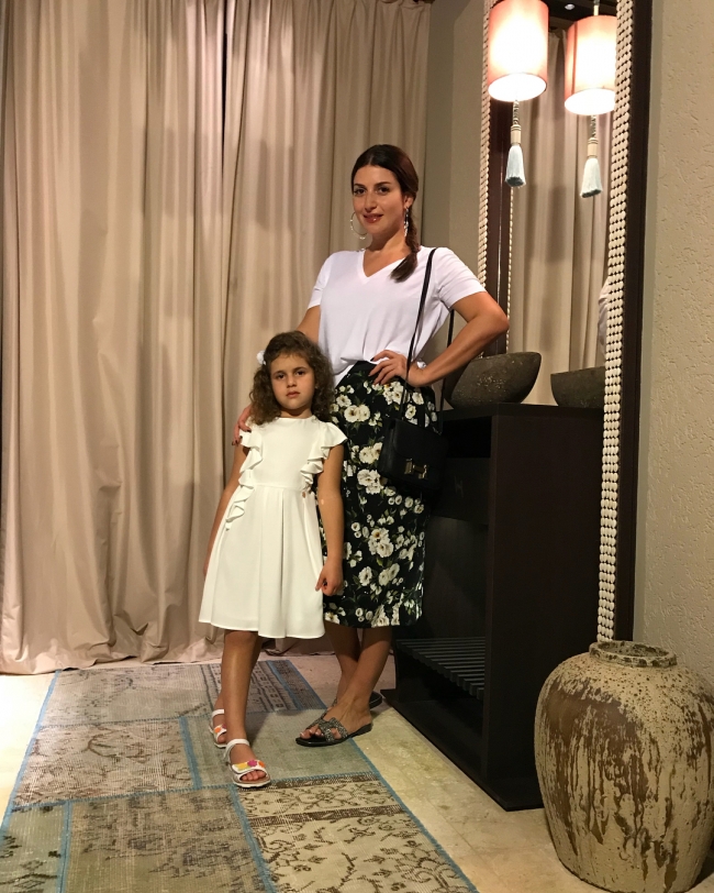 Așa mamă, așa fiică: Margarita Șor, cochetă și stilată pe plajele din Maldive