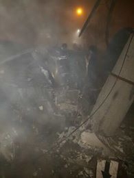 Серьезная авария в столице: автомобиль врезался в столб электропередач