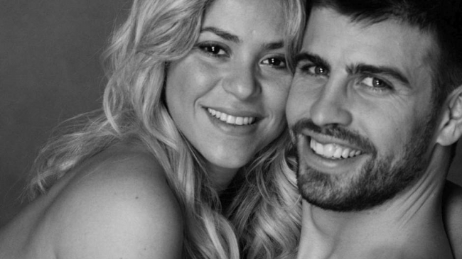 Shakira a imbracat rochia de mireasa!