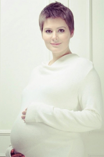 Maria Kojevnikova a nascut: Cum a aratat actrita cu burtica