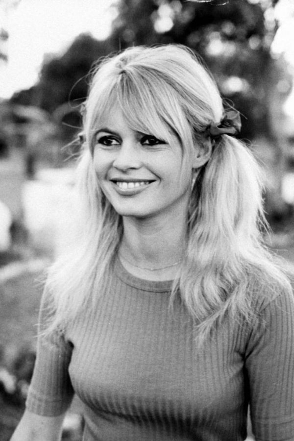 Brigitte Bardot - sex simbolul anilor '50!