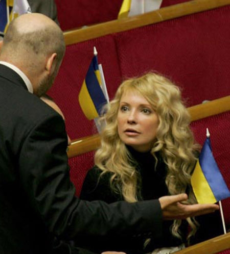 Cum arata Iulia Timoshenko cu bucle si parul despletit