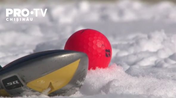 Cine A Zis Ca Golful Poate Fi Jucat Doar Pe Iarba Mai Multi Sportivi