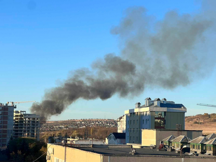 Incendiu Puternic In Capitala Un Fum Negru Si Dens Vazut In Apropiere