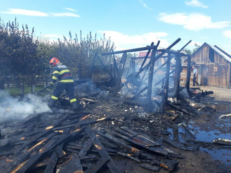 Localnicii Au Incercat Sa Stinga Focul Detalii Despre Incendiul Care A