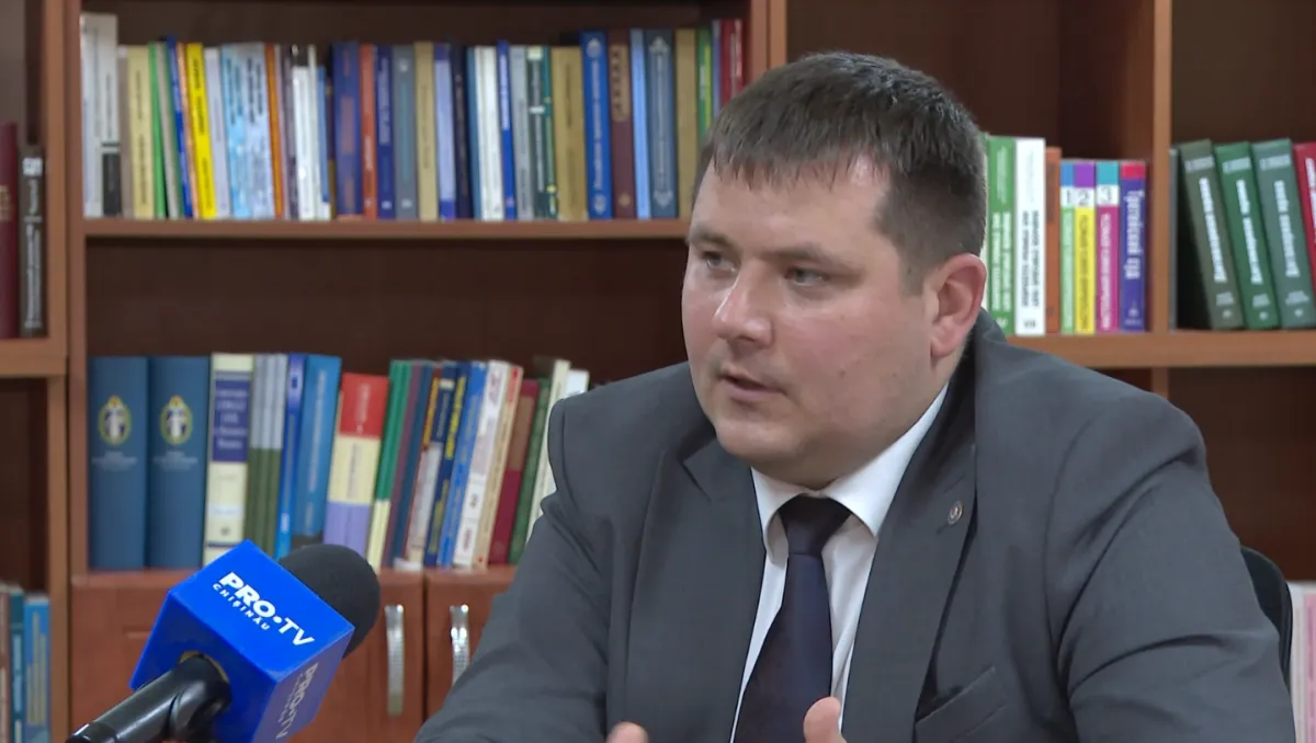 Persoanele cercetate penal ar putea fi monitorizate mai strict pentru a preveni fuga înainte de condamnare. Ce prevede proiectul elaborat de ministerul Justiției - VIDEO