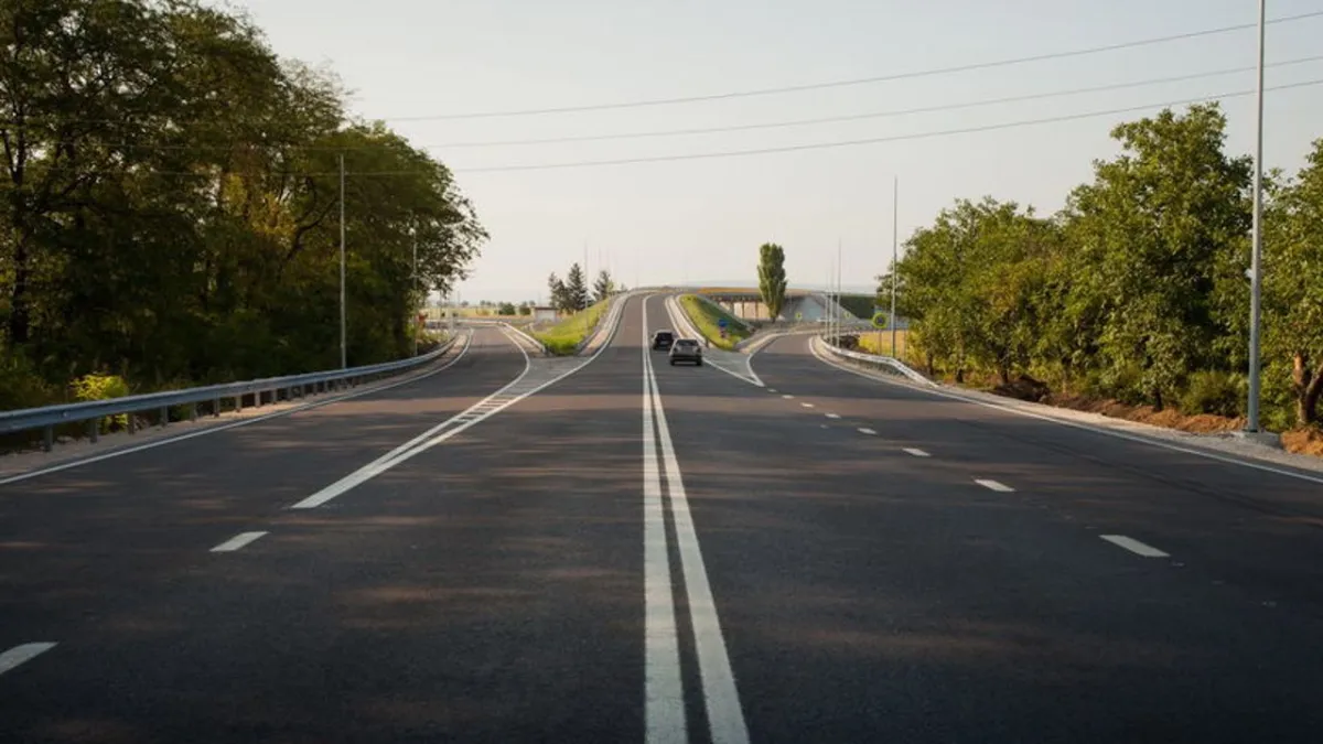 Vești bune pentru șoferi: Tronsonul M1 din raioanele Hîncești și Nisporeni va fi reconstruit complet, cu până la patru benzi de circulație și sensuri giratorii. AND a lansat licitația