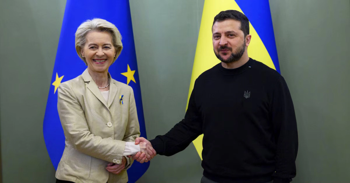 Rusia a atacat Kievul în timpul vizitei delegațiilor europene: Ursula von der Leyen s-a refugiat într-un adăpost antiaerian, iar două persoane au murit - VIDEO