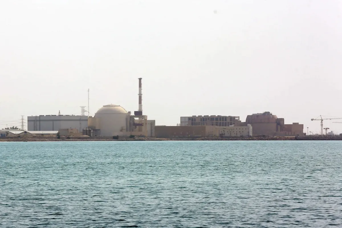 Iranul acuză SUA că au atacat o centrală nucleară în construcţie