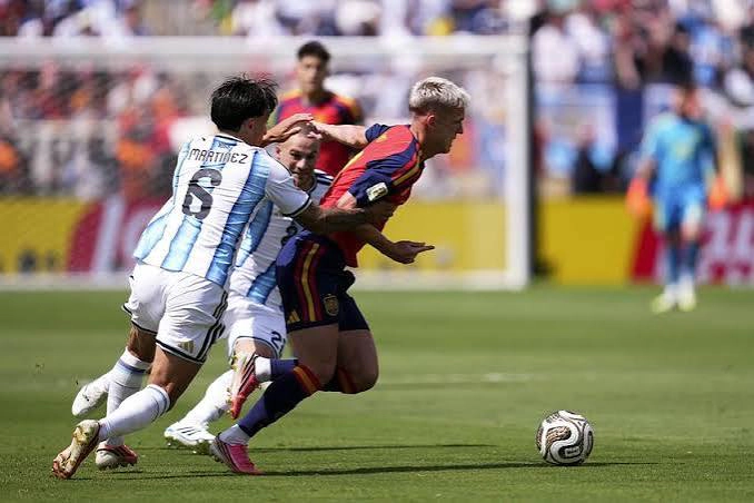 Spania este noua campioană mondială: Furia Roja se impune cu 1-0 în fața Argentinei lui Messi după prelungiri