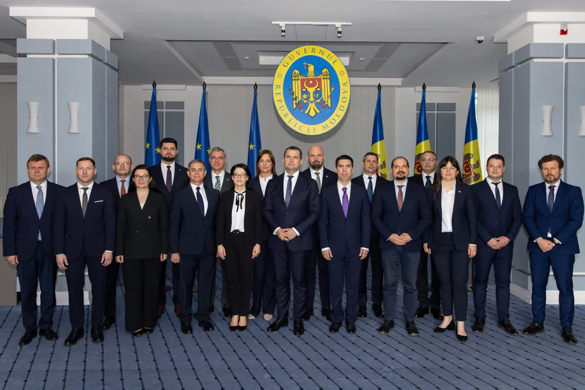 Guvernul condus de Vasile Tofan depune miercuri jurământul de învestire. Ceremonia va avea loc la Președinție, în prezența Maiei Sandu și a lui Igor Grosu