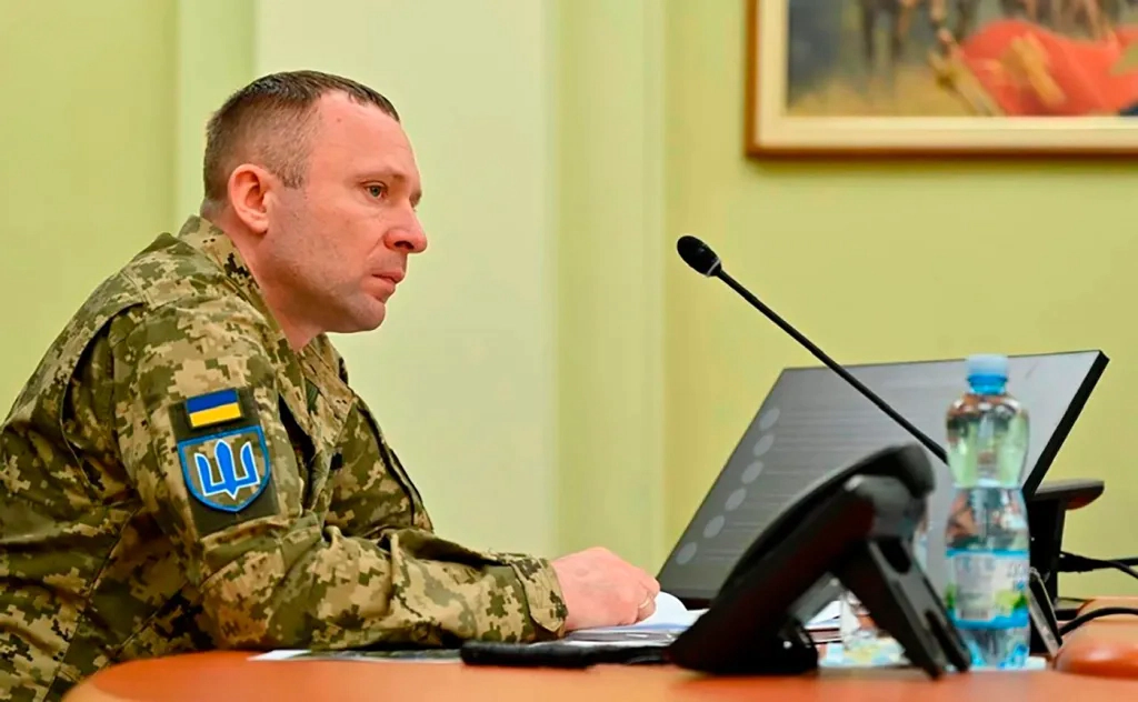 Cine este Mihailo Drapatîi, generalul care tocmai a preluat conducerea armatei ucrainene. Episodul cu tancul „zburător” din Mariupol și o demisie asumată