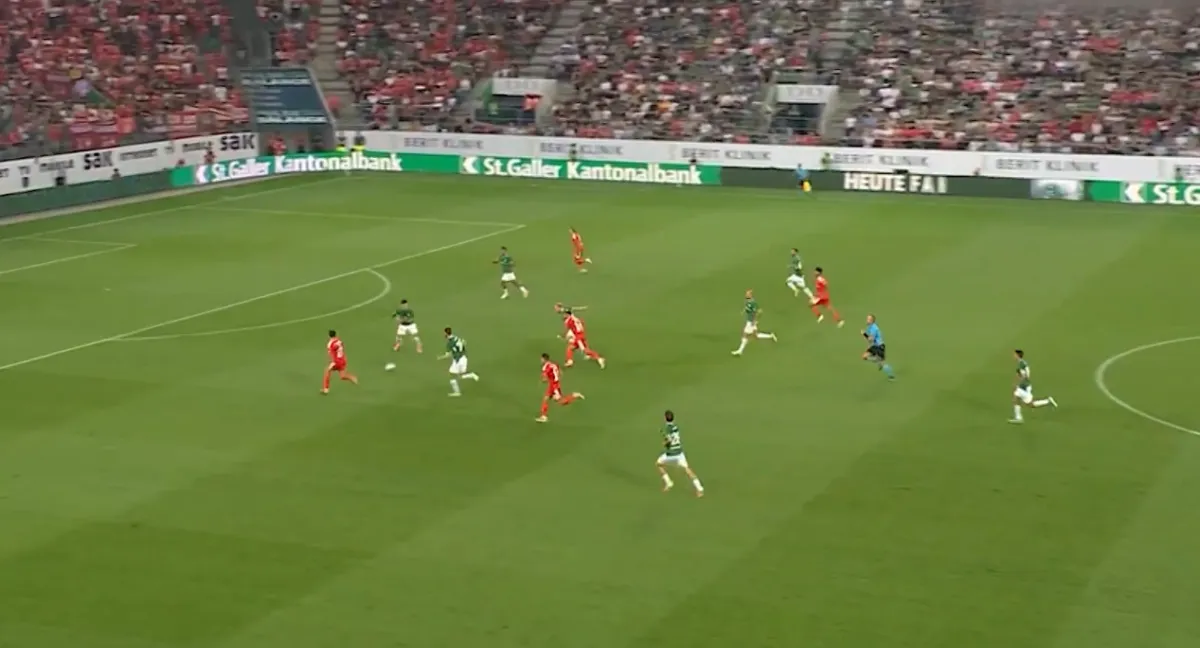 Surpriza serii în Europa: St. Gallen învinge Benfica, de 13 ori mai valoroasă - VIDEO