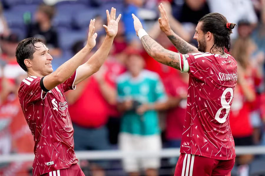 Liverpool a început era Andoni Iraola cu o victorie în meciul amical cu Sunderland. Cormoranii au învins-o cu 4 la 2 pe rivala din campionat - VIDEO