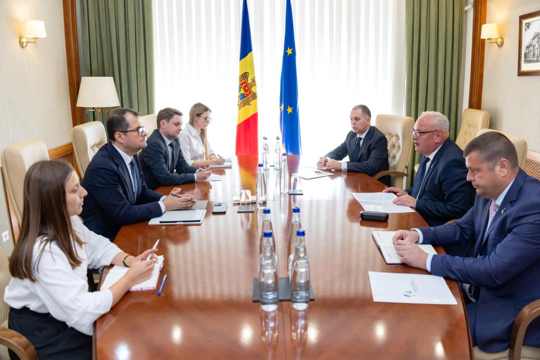 Vasile Tofan, după întrevederea cu ambasadorul Ucrainei: „Suntem alături de poporul ucrainean”. Despre ce proiecte comune au discutat oficialii
