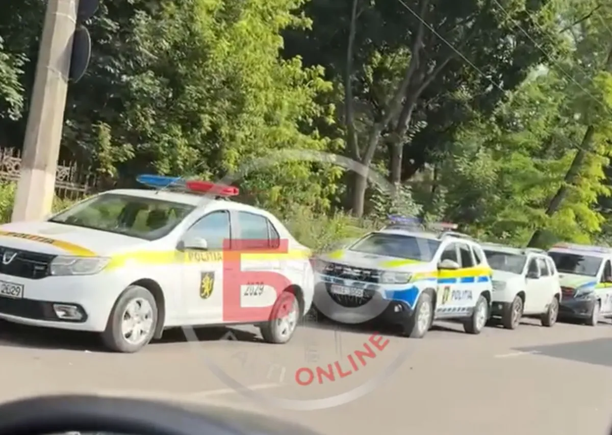 Un bărbat de aproximativ 50 de ani, găsit fără suflare într-un parc din Bălți. Poliția a deschis o anchetă - VIDEO