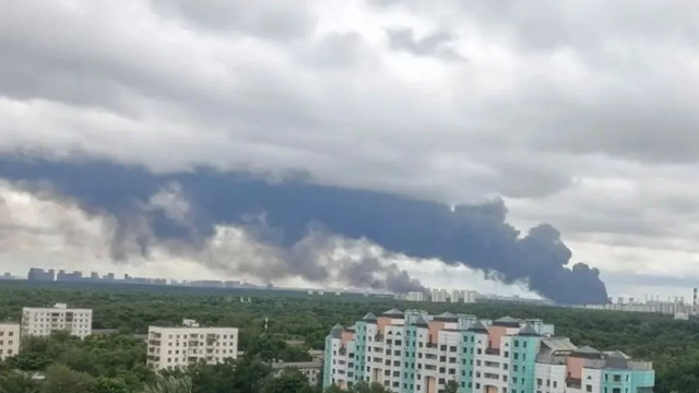 Ucraina lovește din nou în adâncul Rusiei: un centru logistic Wildberries din Volgograd a fost cuprins de flăcări după un atac cu drone - VIDEO