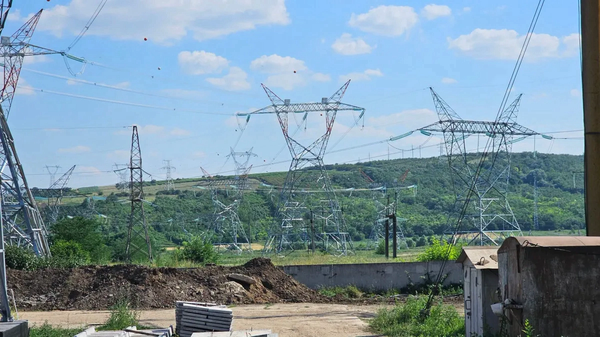 Linia electrică Vulcănești–Chișinău ar putea fi pusă în funcțiune pe 27 august. Tofan: „Este linia independenței”