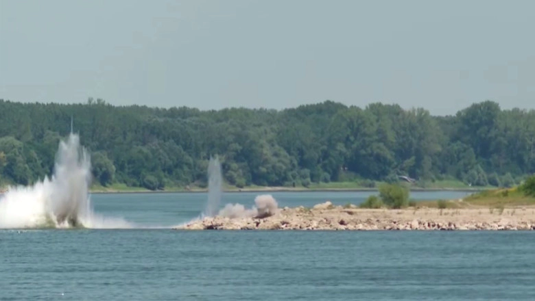 Militarii români au detonat stânca Pârjoaia cu 180 kg de explozibil pentru salvarea centralei de la Cernavodă. Momentul operațiunii - VIDEO