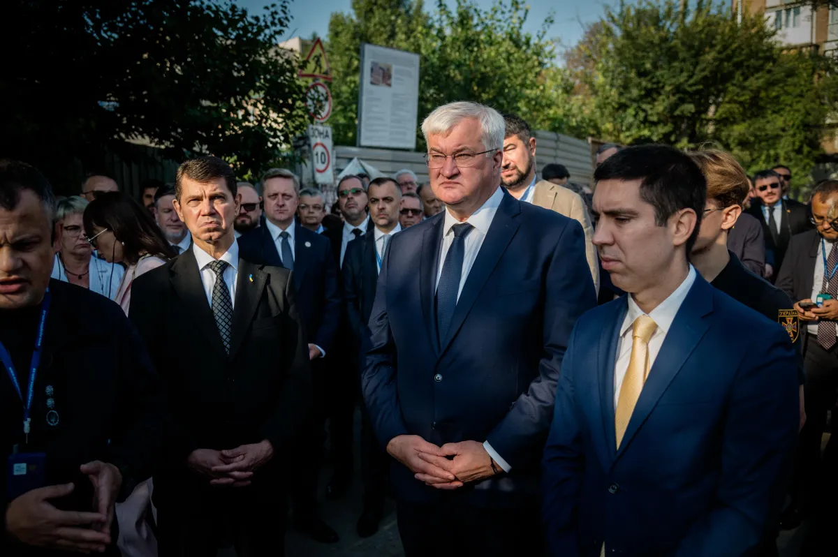 Mihai Popșoi, la Kiev, a adus un omagiu victimelor războiului din Ucraina: „Rezistența poporului ucrainean contribuie la securitatea Republicii Moldova și a întregii Europe”
