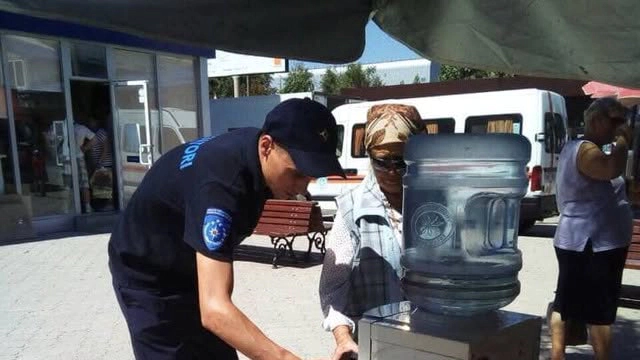 Măsuri împotriva caniculei: IGSU a instalat corturi de protecție la Chișinău și în alte 38 de localități din țară. Vezi pe hartă unde sunt amplasate