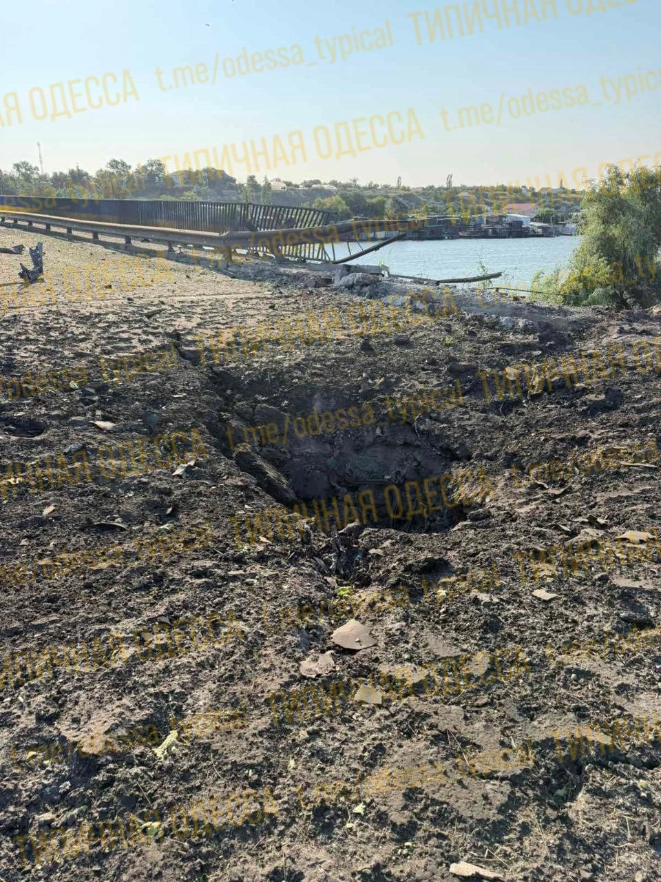 Podul din apropierea satului Palanca, atacat din nou cu drone. Imagini, surprinse de martori - VIDEO