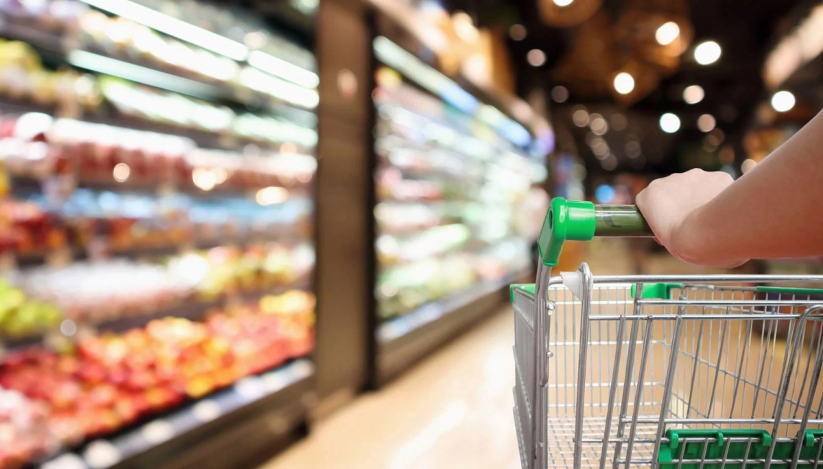 Inflația anuală a ajuns la 6,3% în iulie, deși prețurile au scăzut ușor în Republica Moldova. Ce alimente s-au ieftinit