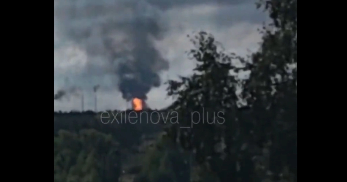 Rusia, lovită de unul dintre cele mai masive atacuri cu drone: 456 de aparate ar fi fost doborâte, iar exploziile au vizat și zona industrială din Tatarstan. Câte persoane au decedat - VIDEO