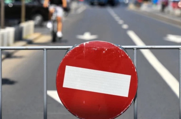 Atenție, șoferi! Trafic restricționat în acest weekend la Chișinău, în zona Parcului „La Izvor”. Care este motivul