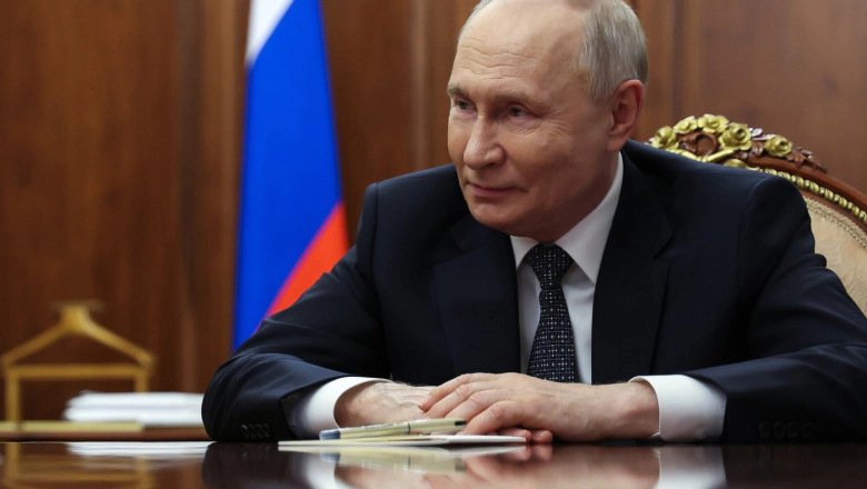 Novosibirsk, transformat într-o zonă de securitate pentru vizita lui Putin: localnicilor li s-a cerut să nu iasă din case, iar unele benzinării au ascuns prețurile la carburanți - VIDEO