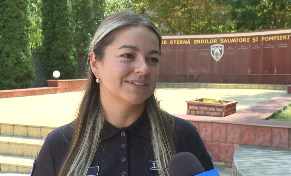 Inga Borș, prima femeie pompier din Republica Moldova care a luptat cu flăcările în Grecia: „Cea mai valoroasă parte este când salvăm populația” – VIDEO