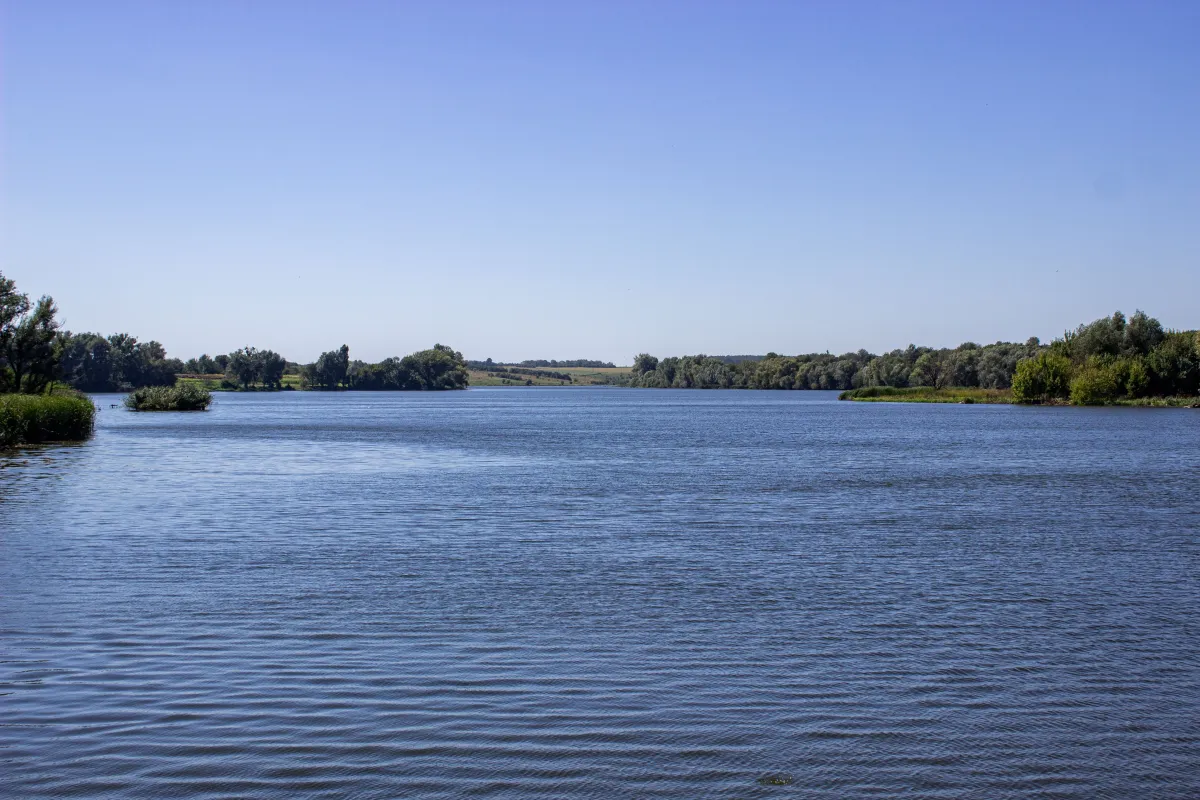 Situație alarmantă pe Nistru: debitul de intrare în lacul Novodnistrovsk a scăzut la 23 m³/s. Ce spune ministerul Mediului