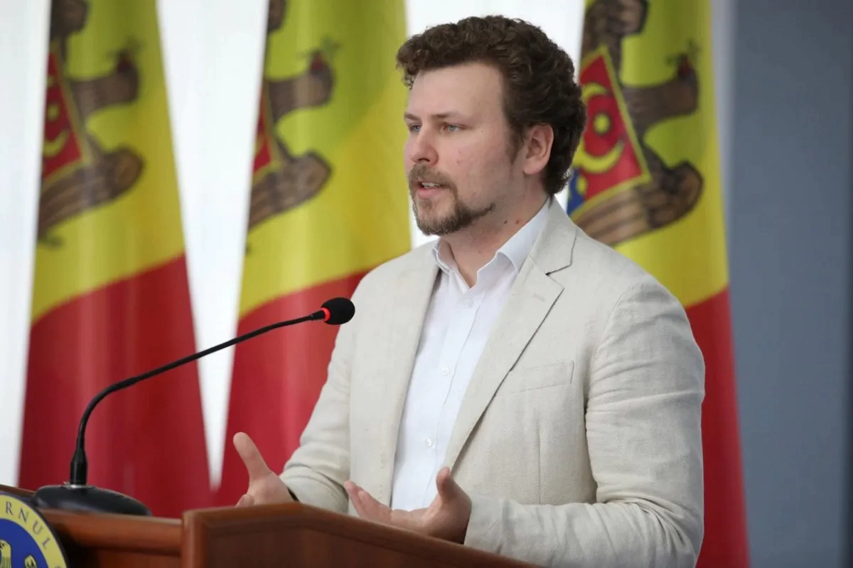 Perciun îi răspunde lui Pavaloi după acuzațiile de „minciuni marca PAS”: „Copiii din Chișinău nu trebuie să aibă de suferit din cauza incompetenței și aroganței”