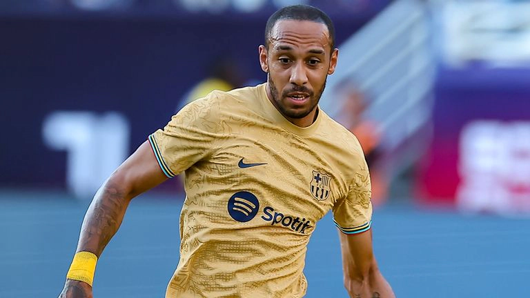 Pierre-Emerick Aubameyang s-a întors în LaLiga în stil mare. Atacantul gabonez a marcat la debut pentru Deportivo La Coruña - VIDEO