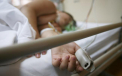 Alcoolemie record pentru un copil de doar un an: A ajuns la spital in coma alcoolica severa