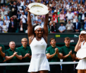Raspunsul genial pe care l-a dat J.K. Rowling pe Twitter dupa ce un fan a scris ca Serena Williams "arata ca un barbat"