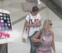 Cumparaturi inteligente la mall sau hipermarket. Cum functioneaza aplicatiile care te informeaza despre cele mai noi reduceri